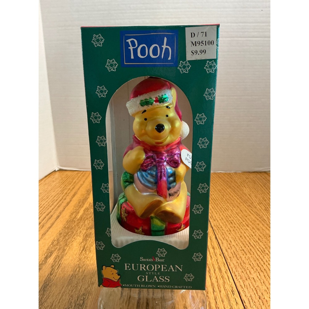 Winnie the Pooh Santa's Best European Style Glass Christmas Ornament 1997 Disney